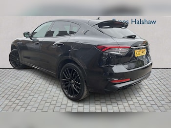 Used Maserati Levante 2022 for sale - 78104230: Photo