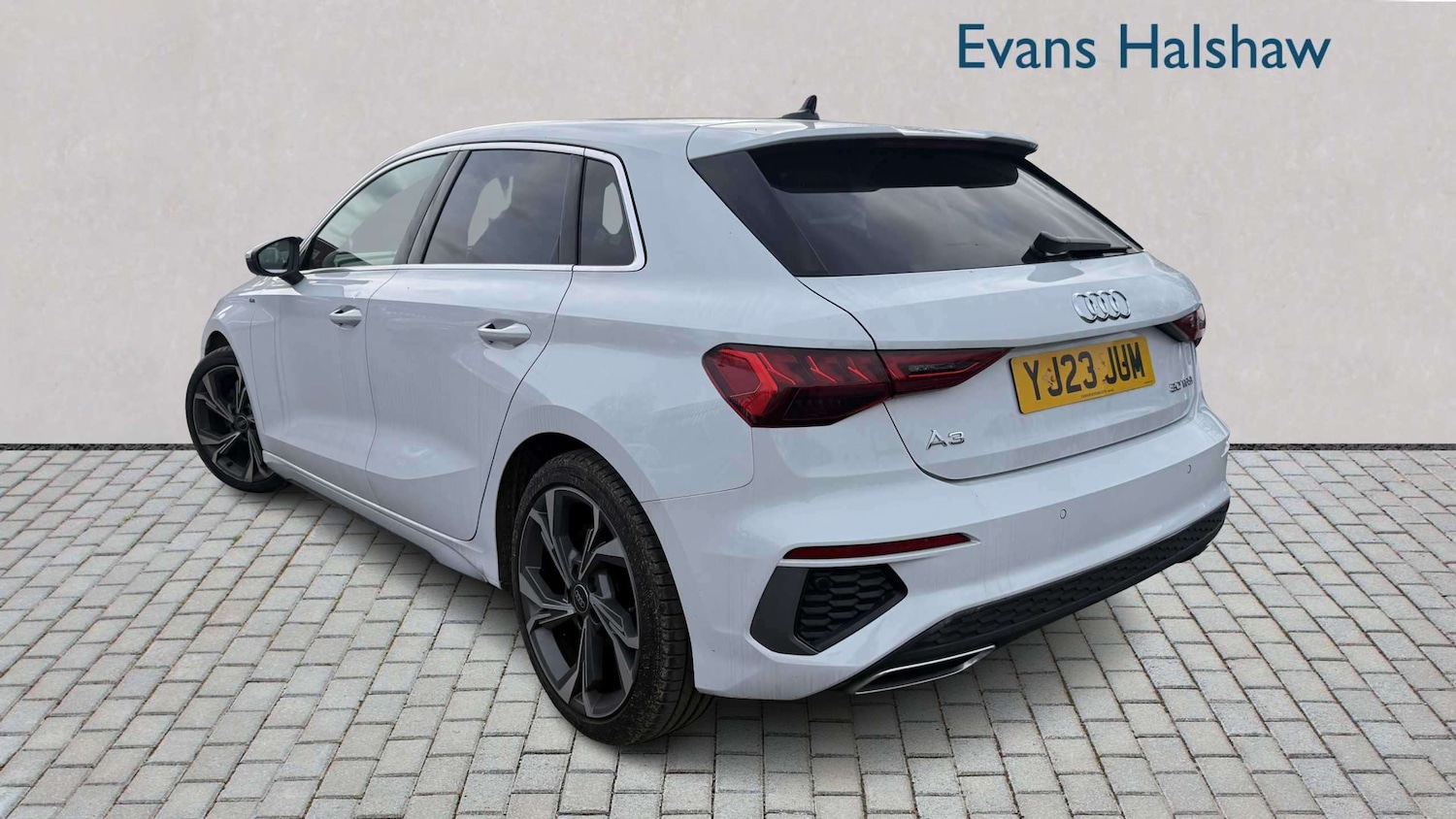 Used Audi A3 2023 for sale - 77857405: Photo 2