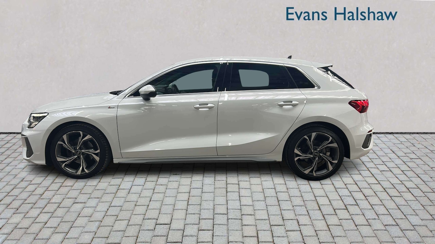 Used Audi A3 2023 for sale - 77857405: Photo 3