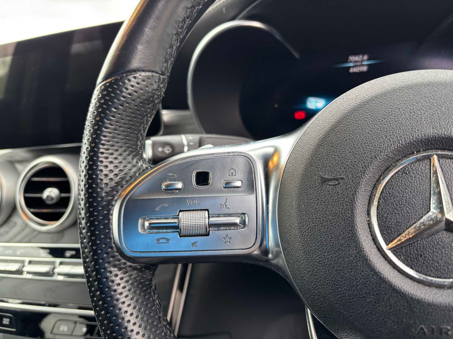 Used Mercedes-Benz GLC for sale - 77861508: Photo 18