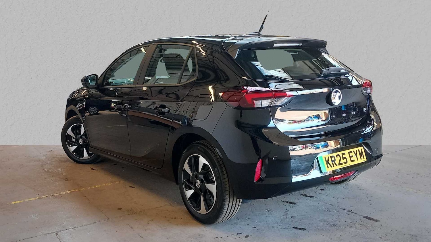 Used Vauxhall Corsa for sale - 77861850: Photo 2