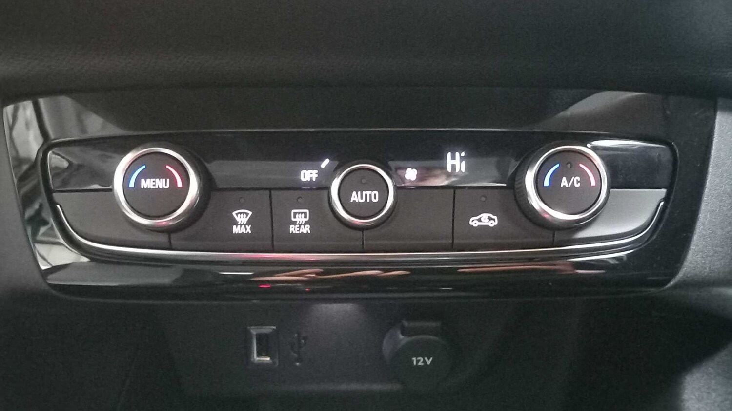 Used Vauxhall Corsa for sale - 77861850: Photo 25