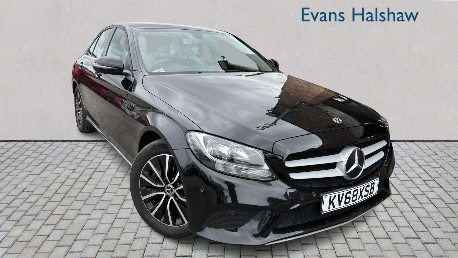 Used Mercedes-Benz C Class 2018 for sale - 78090142: Photo 2