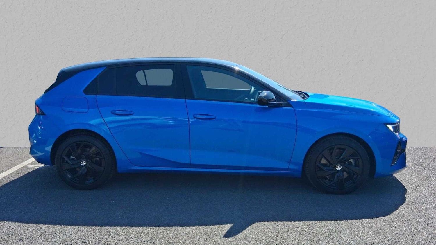 Used Vauxhall Astra for sale - 77858813: Photo 4