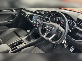 Used Audi Q3 2022 for sale - 77859797: Photo