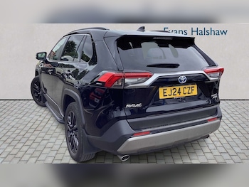 Used Toyota RAV4 2024 for sale - 78651147: Photo