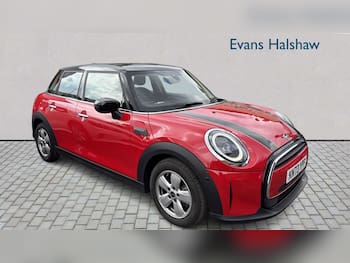 Used MINI Cooper 2023 for sale - 79637522: Photo