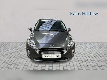 Used Ford Fiesta 2019 for sale - 77894398: Photo