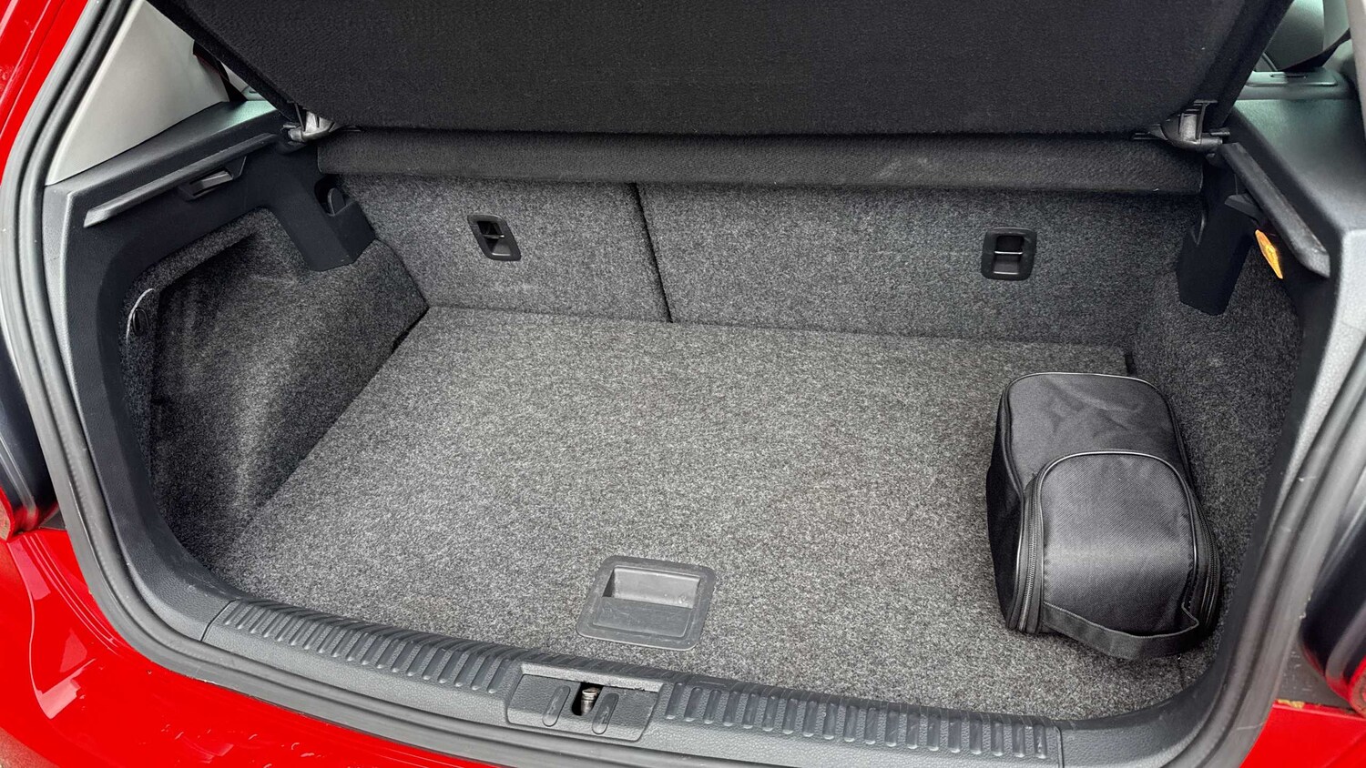 Used Volkswagen Polo 2017 for sale - 77858189: Photo 14