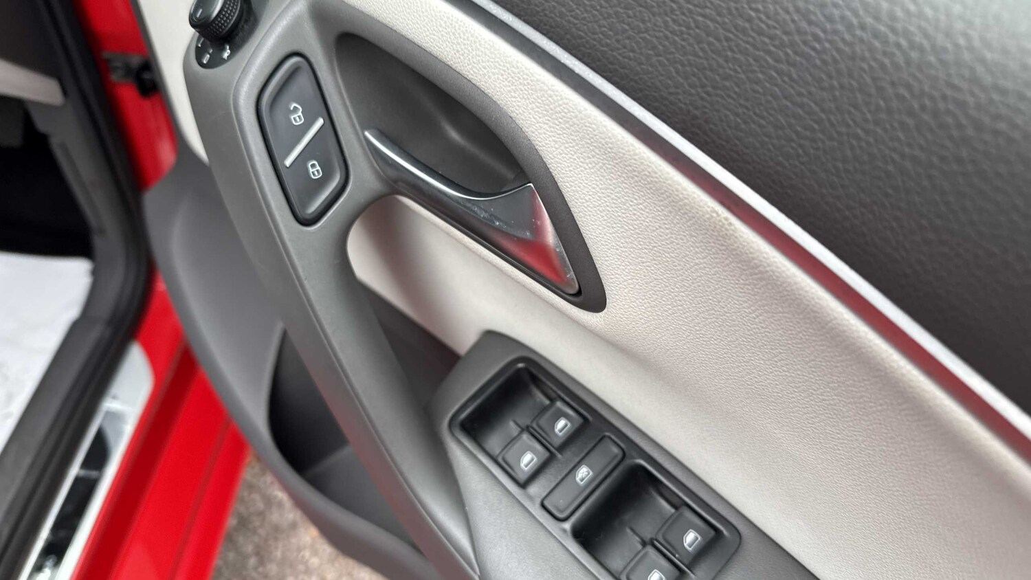 Used Volkswagen Polo 2017 for sale - 77858189: Photo 25