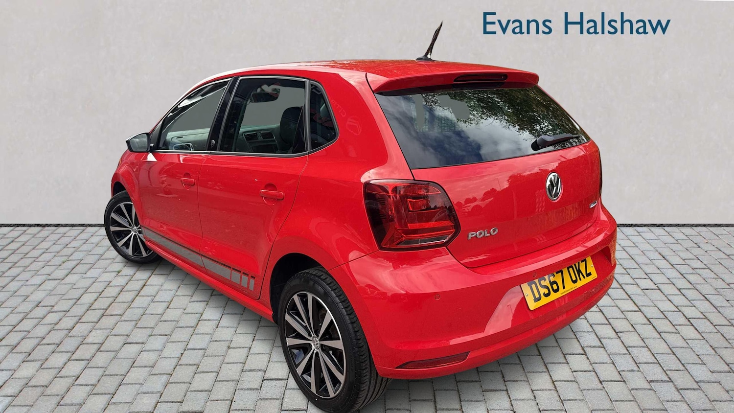 Used Volkswagen Polo 2017 for sale - 77858189: Photo 4