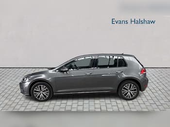 Used Volkswagen Golf 2018 for sale - 79702859: Photo