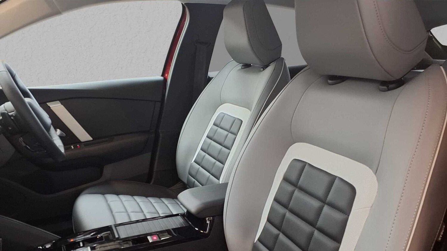 Used Citroen C4 2025 for sale - 77858192: Photo 10