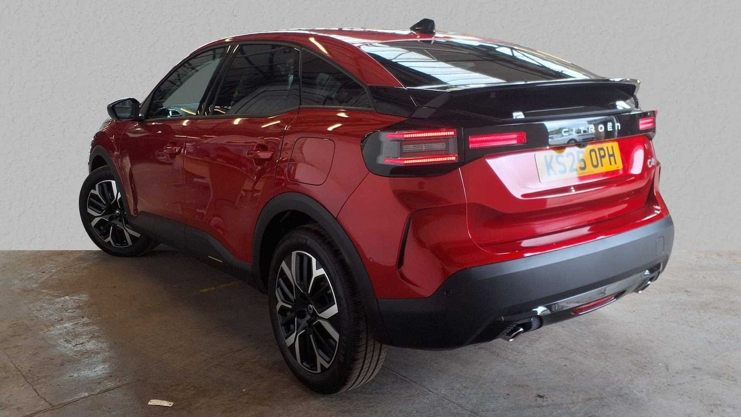 Used Citroen C4 2025 for sale - 77858192: Photo 2