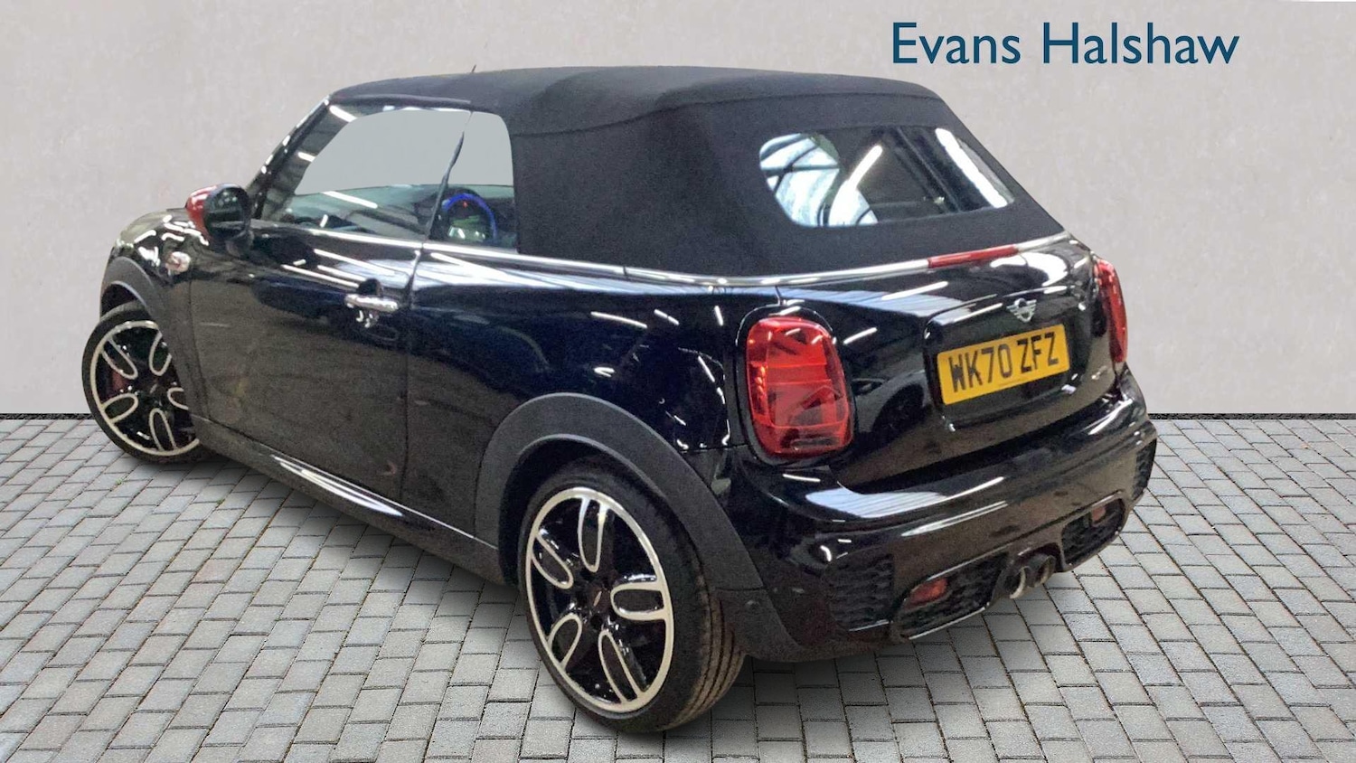 Used MINI Convertible 2021 for sale - 77860171: Photo 2