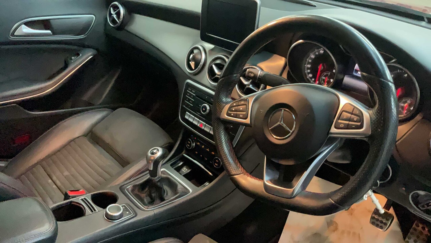 Used Mercedes-Benz CLA for sale - 77862470: Photo 8