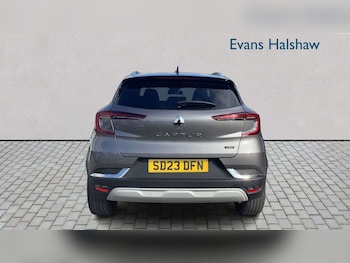 Used Renault Captur 2023 for sale - 78495034: Photo