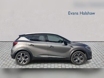 Used Renault Captur 2023 for sale - 78495034: Photo