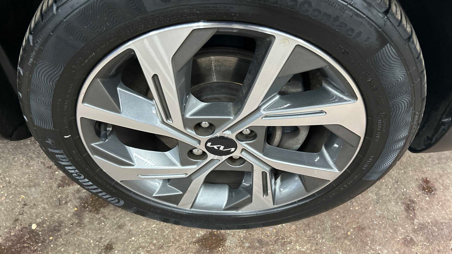 Used Kia Stonic for sale - 77861769: Photo 10