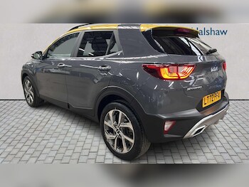 Used Kia Stonic 2022 for sale - 77861769: Photo