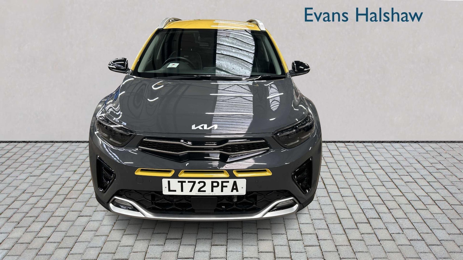 Used Kia Stonic for sale - 77861769: Photo 5