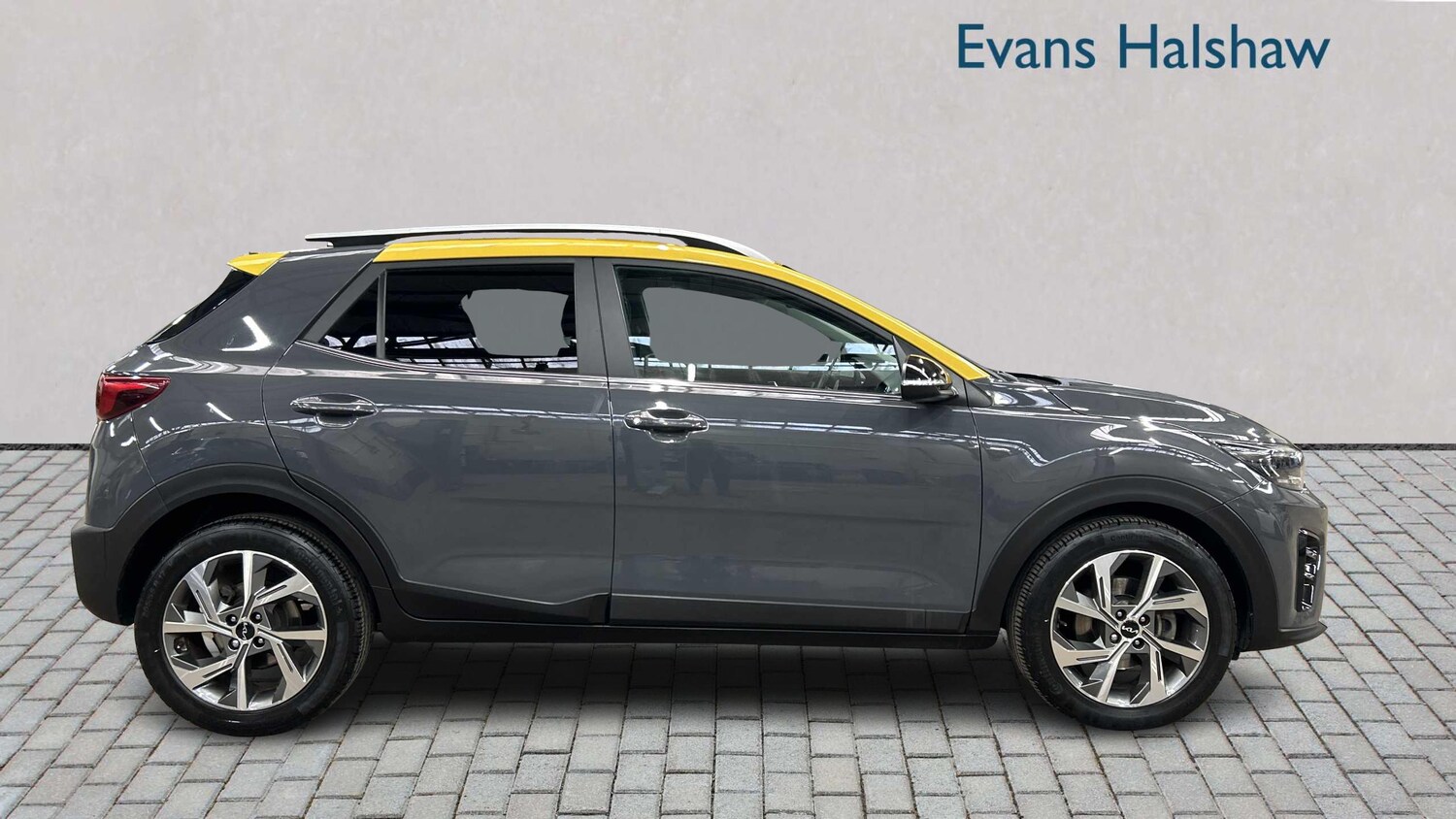 Used Kia Stonic for sale - 77861769: Photo 7