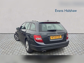 Used Mercedes-Benz C Class 2013 for sale - 77857421: Photo