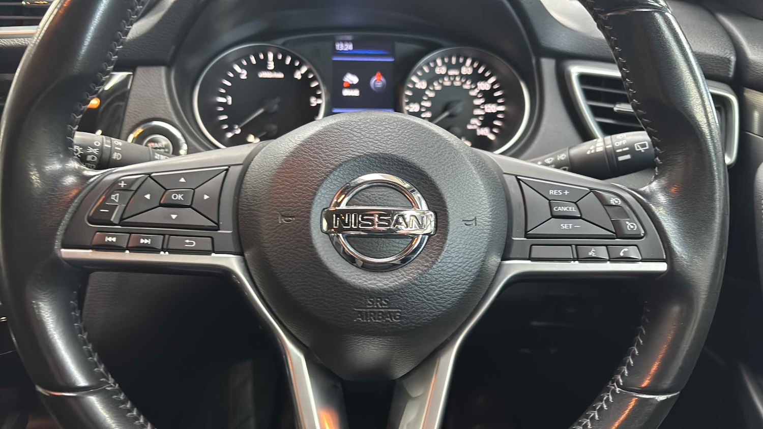 Used Nissan Qashqai for sale - 77860252: Photo 10