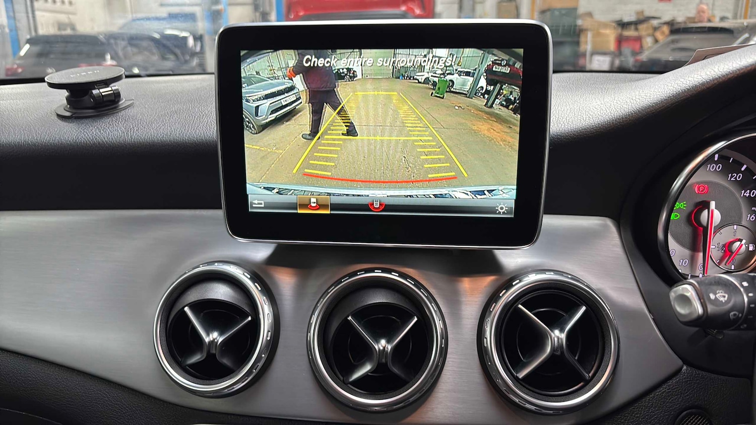 Used Mercedes-Benz GLA for sale - 77861354: Photo 11