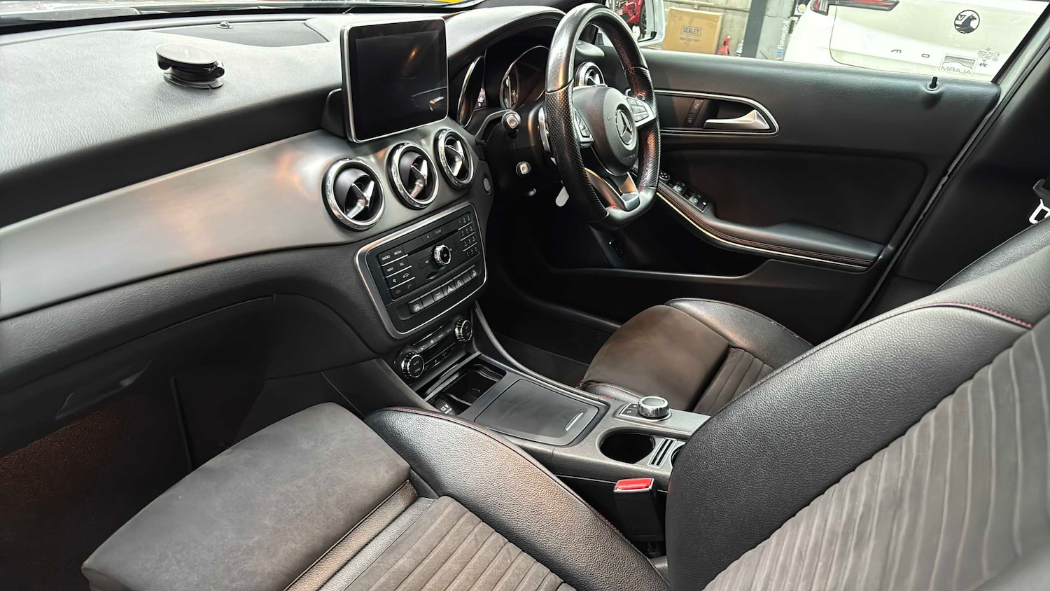 Used Mercedes-Benz GLA for sale - 77861354: Photo 13