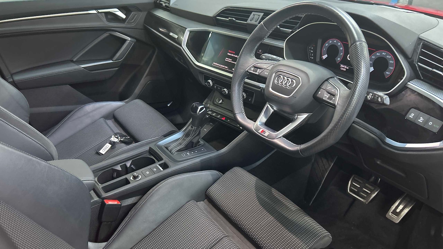 Used Audi Q3 2022 for sale - 77857271: Photo 2