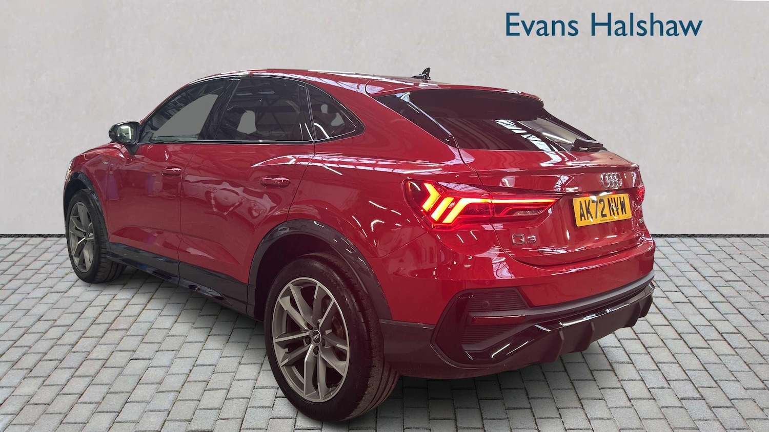 Used Audi Q3 2022 for sale - 77857271: Photo 4