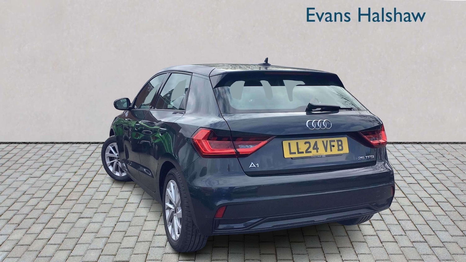 Used Audi A1 2024 for sale - 78137664: Photo 2