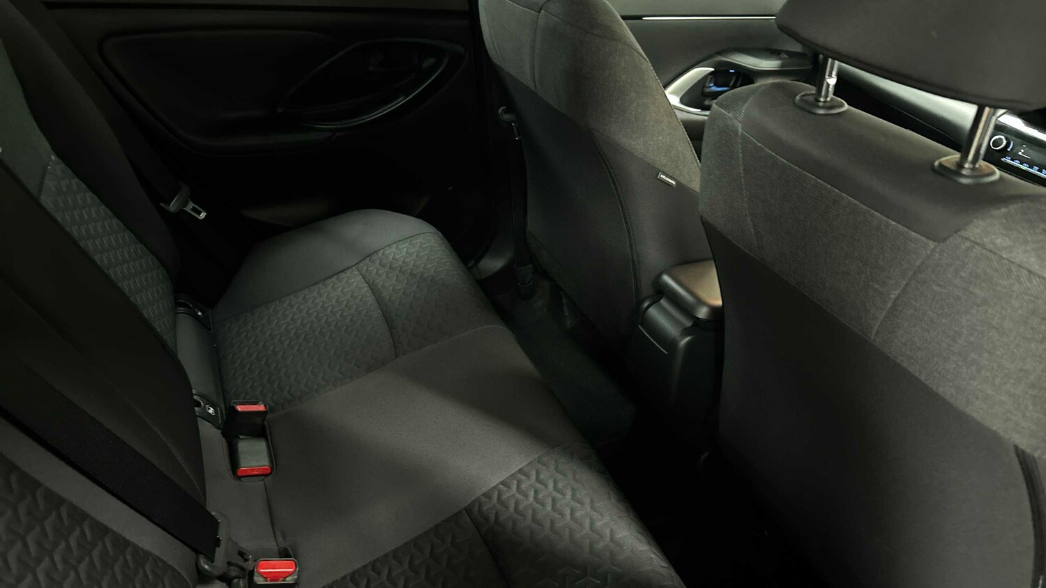 Used Toyota Yaris Cross for sale - 77862659: Photo 12