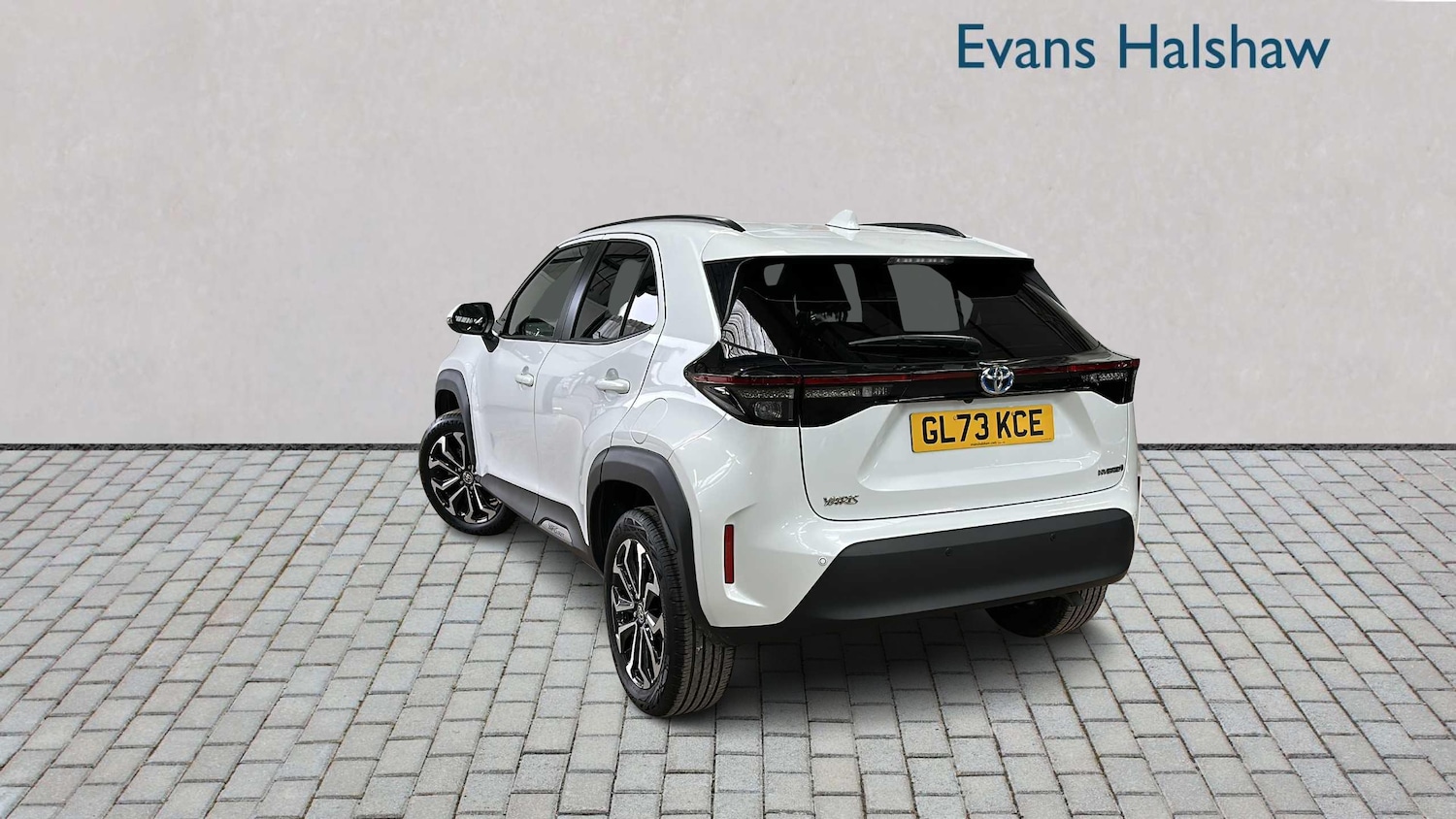 Used Toyota Yaris Cross for sale - 77862659: Photo 2