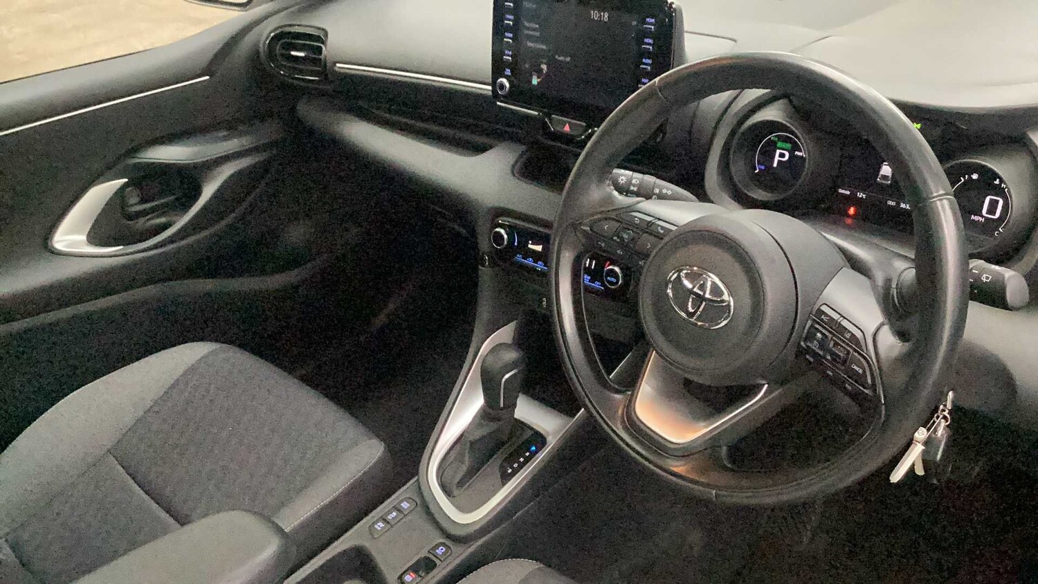 Used Toyota Yaris for sale - 77862589: Photo 8