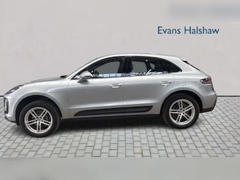 Used Porsche Macan 2022 for sale - 79660656: Photo
