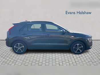 Used Kia Niro 2023 for sale - 78551417: Photo