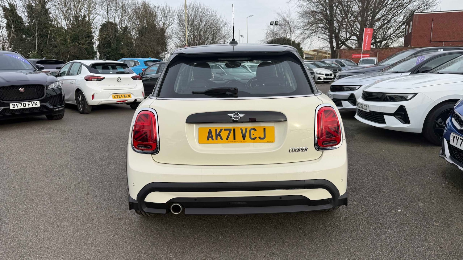 Used MINI Hatch 2021 for sale - 77859519: Photo 5