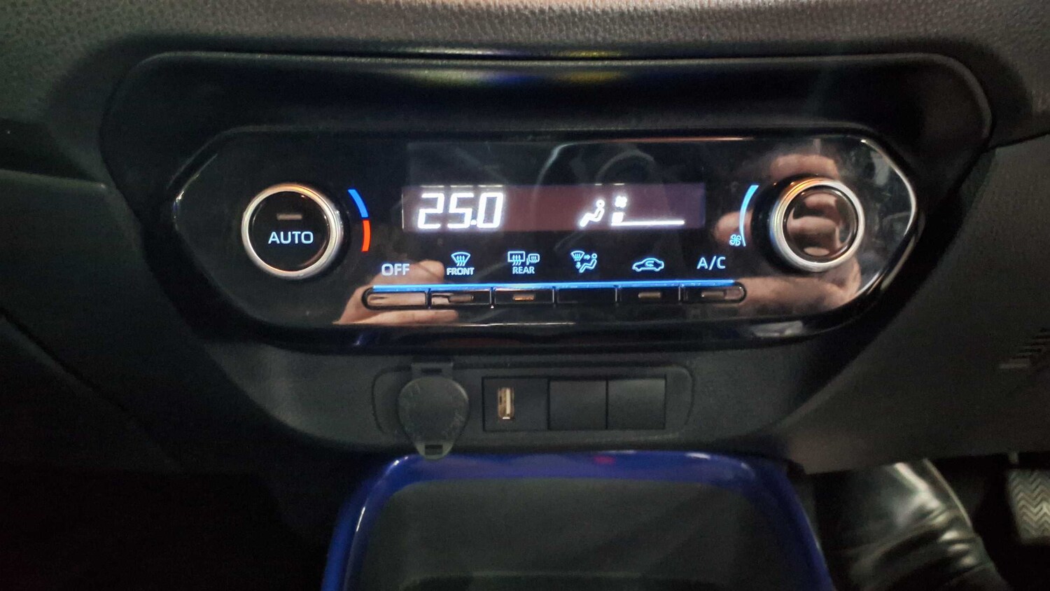 Used Toyota Aygo X 2023 for sale - 77856637: Photo 13