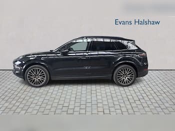 Used Porsche Cayenne 2020 for sale - 79364877: Photo
