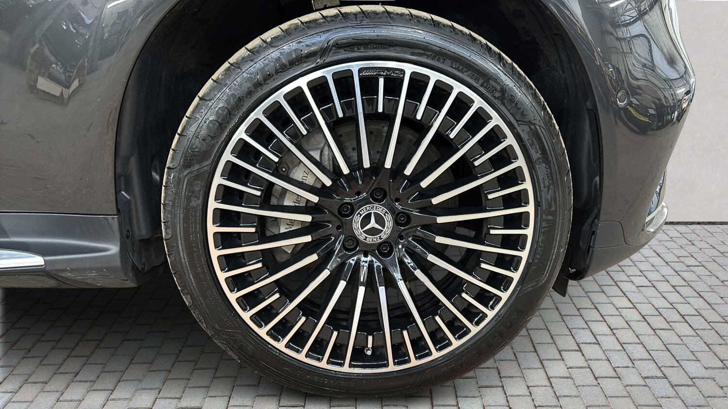 Used Mercedes-Benz EQC 2020 for sale - 77862305: Photo 6