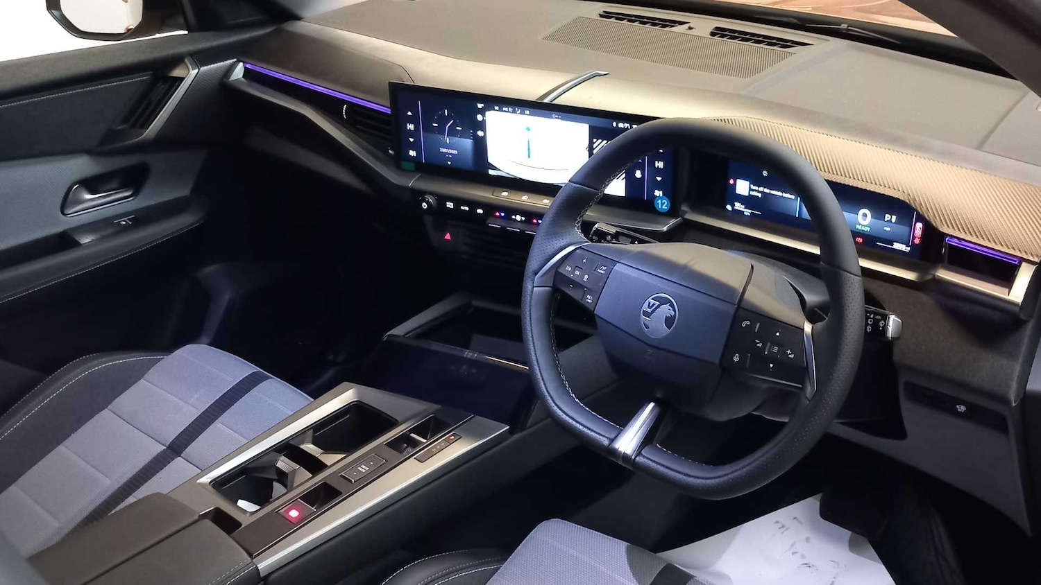 Used Vauxhall Grandland 2024 for sale - 77858699: Photo 2