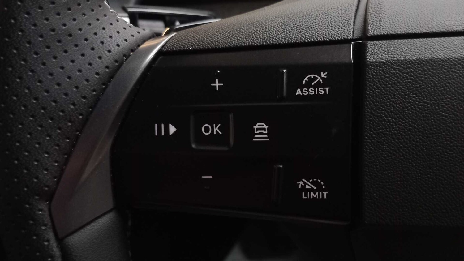 Used Vauxhall Grandland 2024 for sale - 77858699: Photo 22