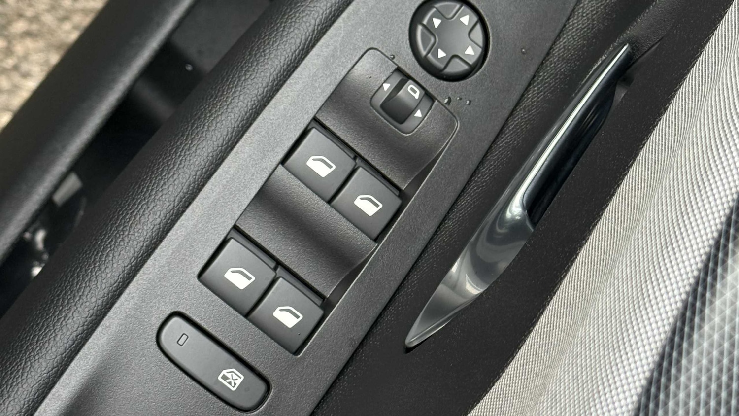 Used Vauxhall Mokka for sale - 77862319: Photo 5