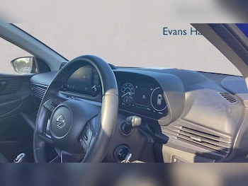 Used Hyundai i20 2023 for sale - 77972693: Photo