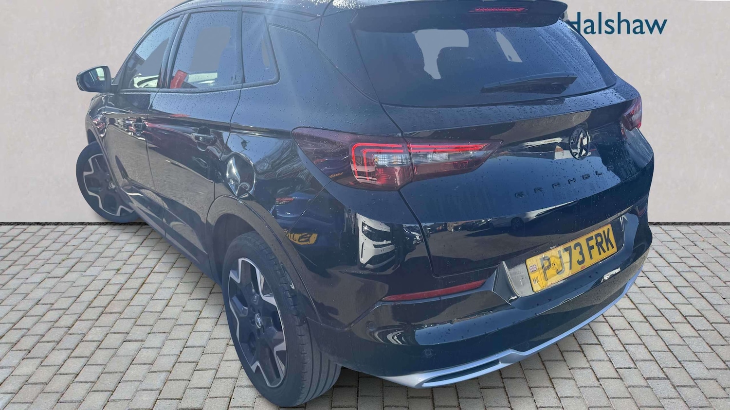 Used Vauxhall Grandland 2023 for sale - 78037610: Photo 2