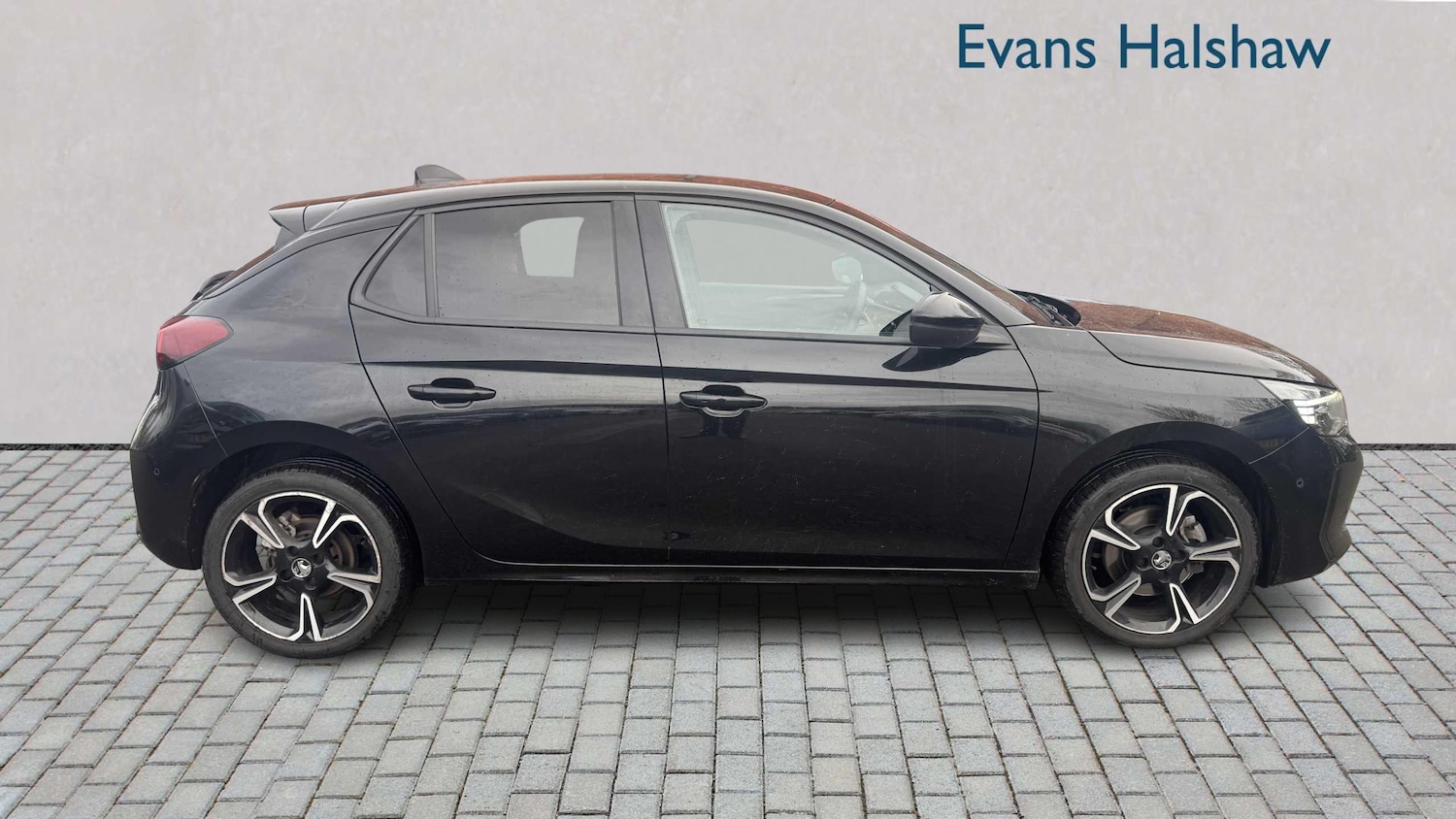 Used Vauxhall Corsa for sale - 77861092: Photo 2