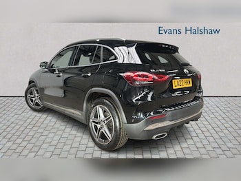 Used Mercedes-Benz GLA 2022 for sale - 77861737: Photo