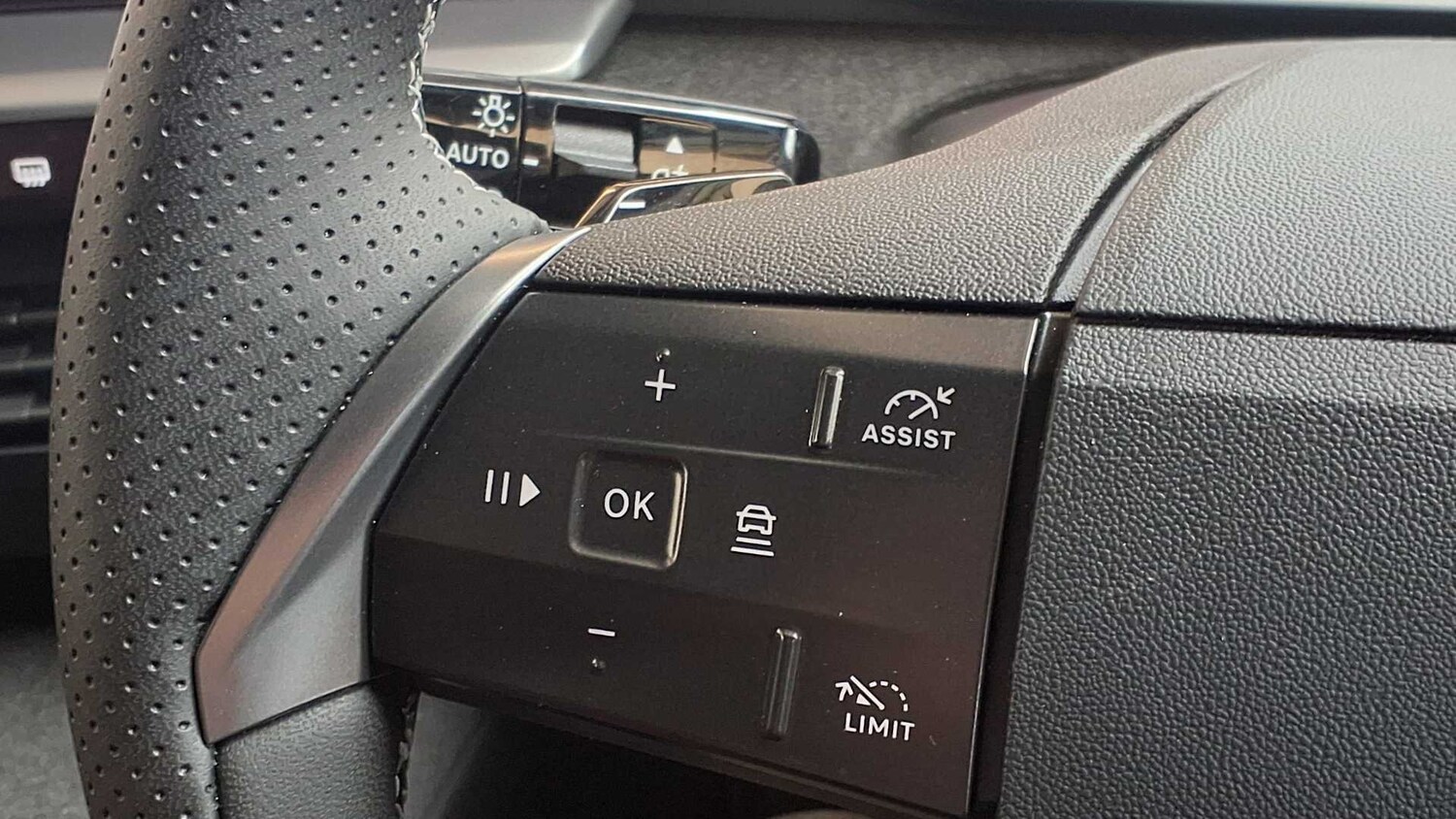 Used Vauxhall Grandland for sale - 77858268: Photo 25